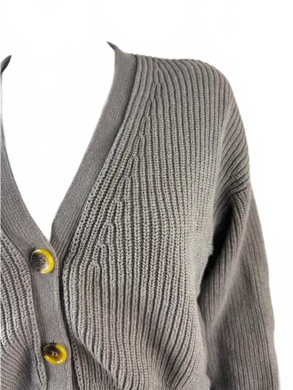 Cute Urban Outfitters Sweater Size L - Picture 2 of 7